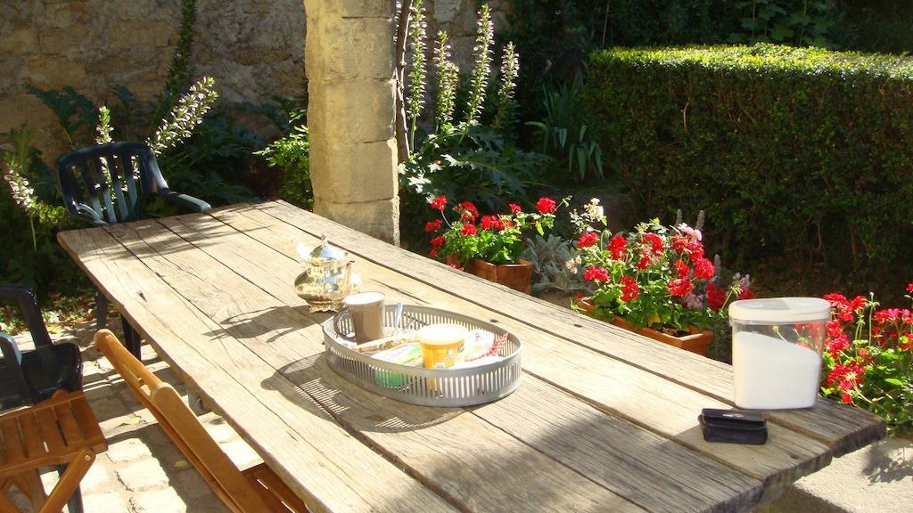 Le Richelieu Bed and Breakfast Uzès Zewnętrze zdjęcie